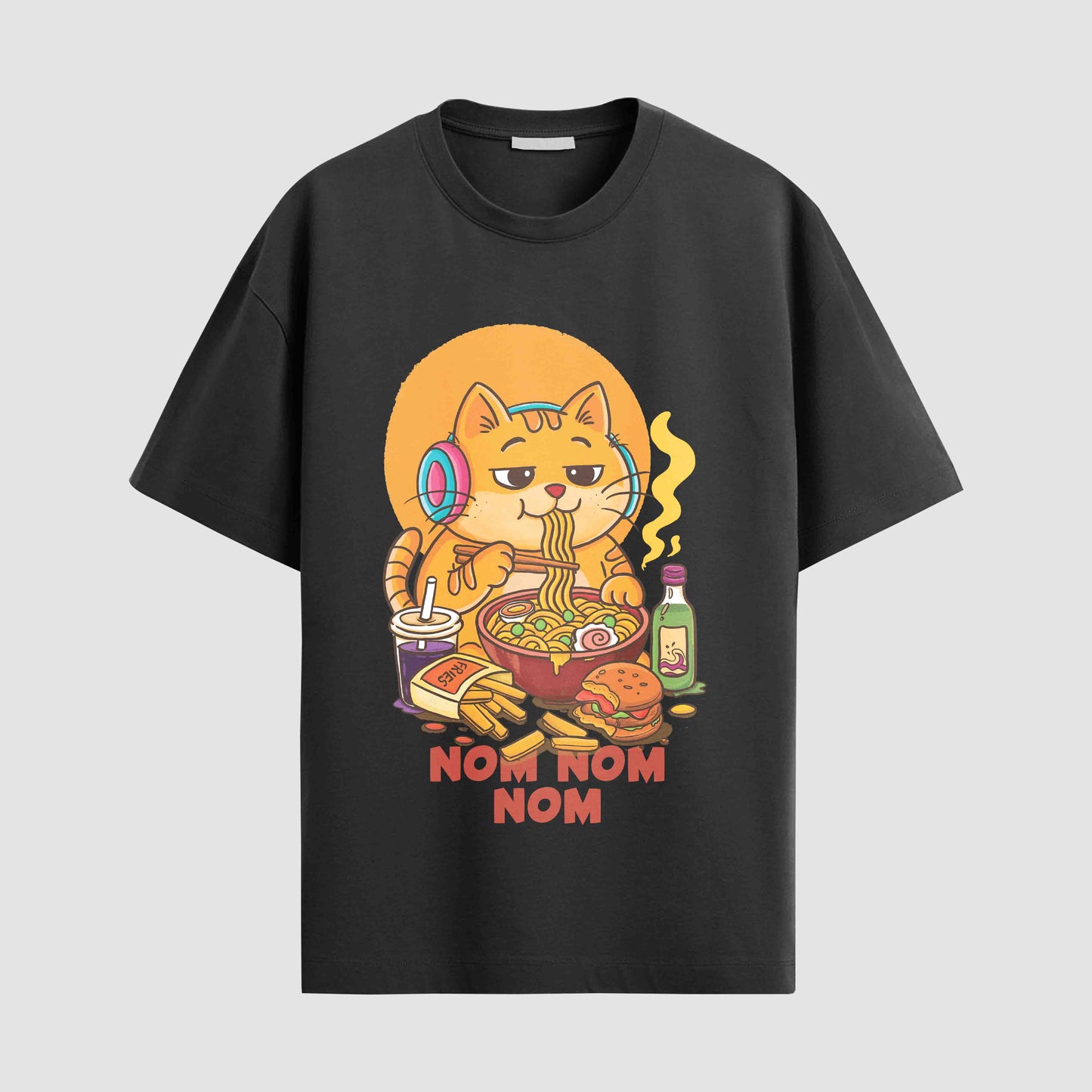 Grumpy Cat loves fooooood