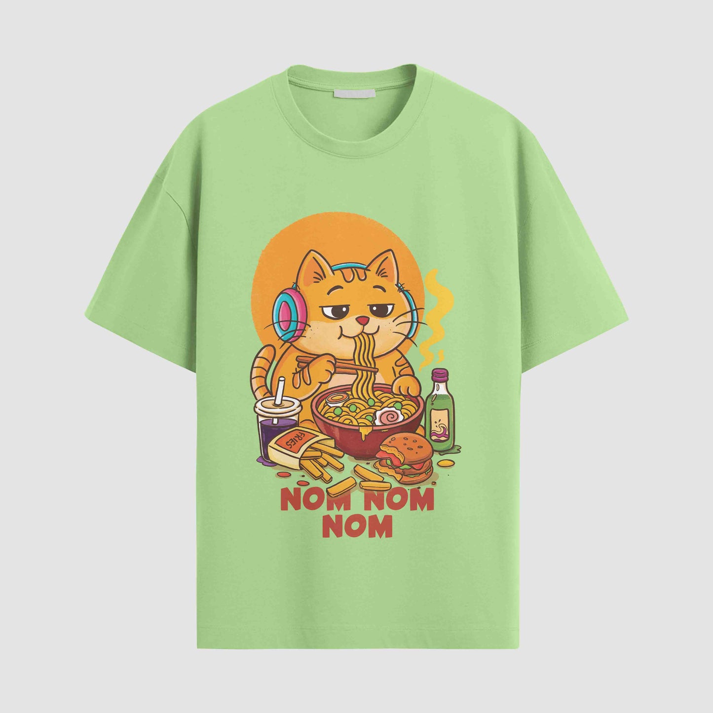 Grumpy Cat loves fooooood