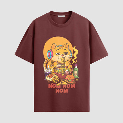 Grumpy Cat loves fooooood