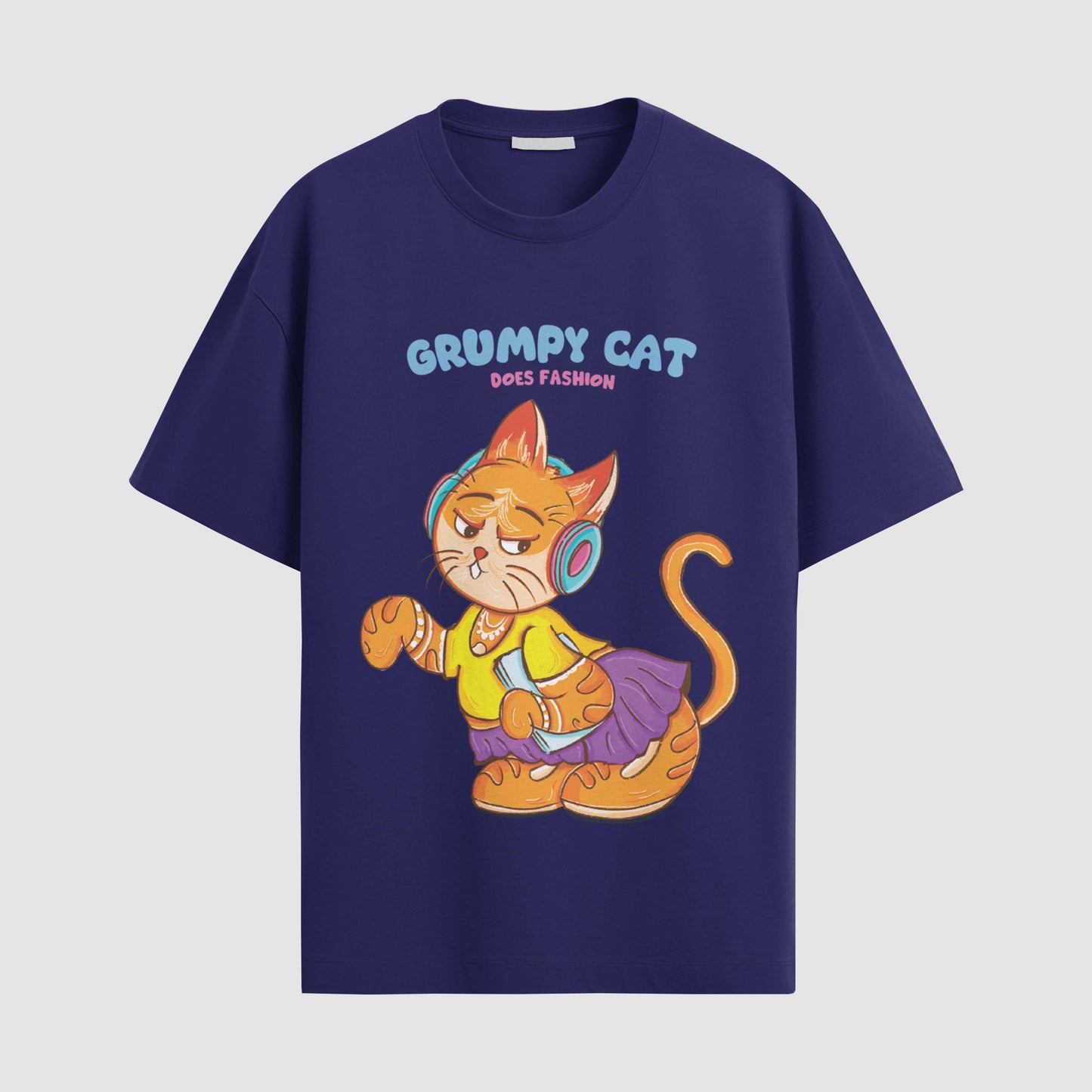 Grumpy cat does fashion