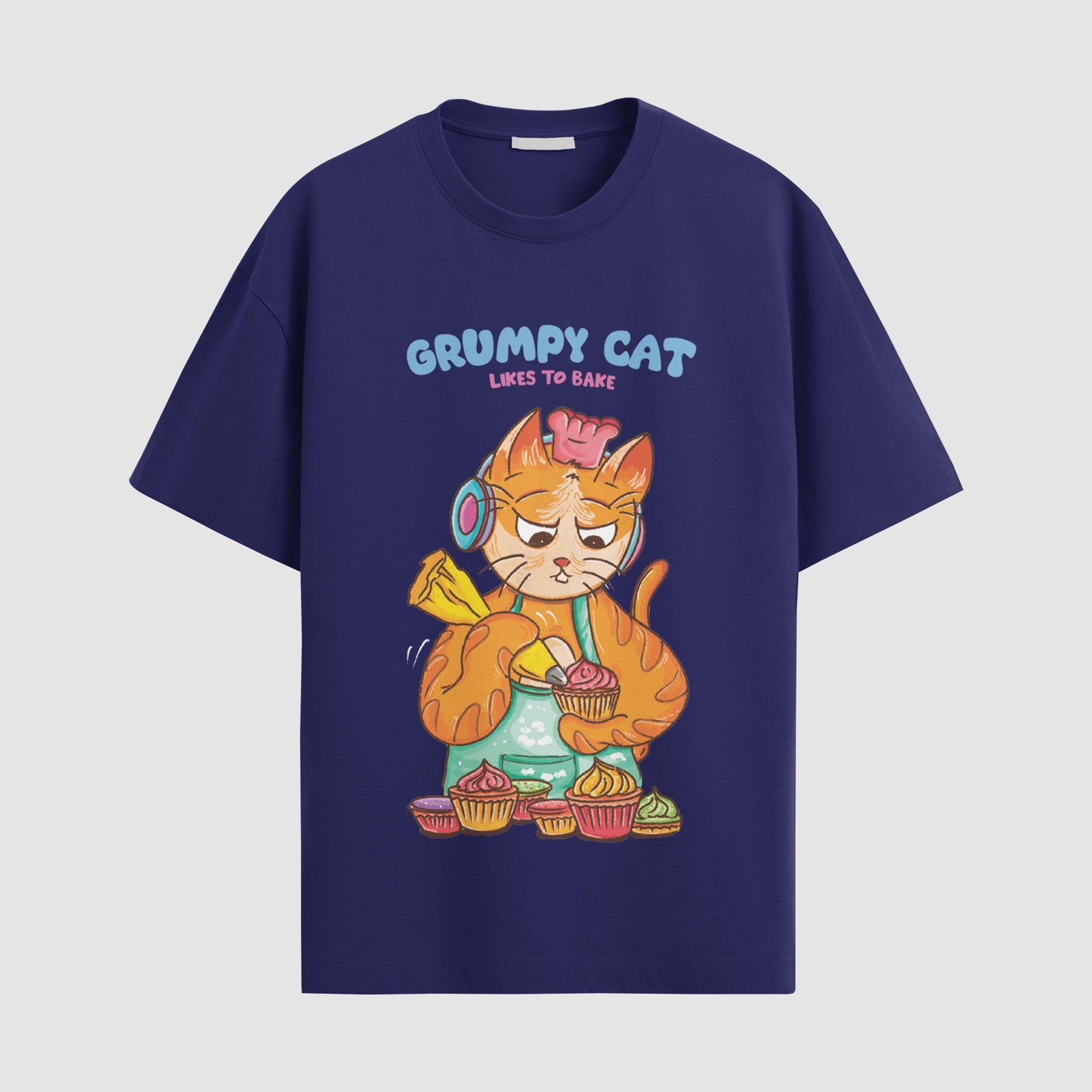 Grumpy cat likes to bake