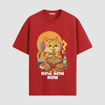 Grumpy Cat loves fooooood