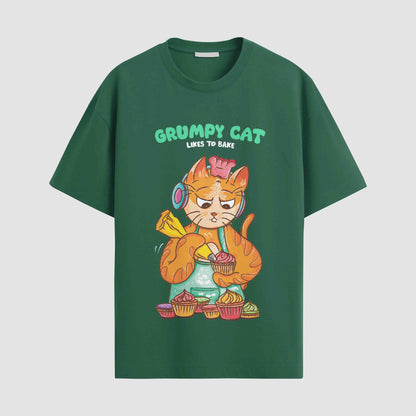 Grumpy cat likes to bake