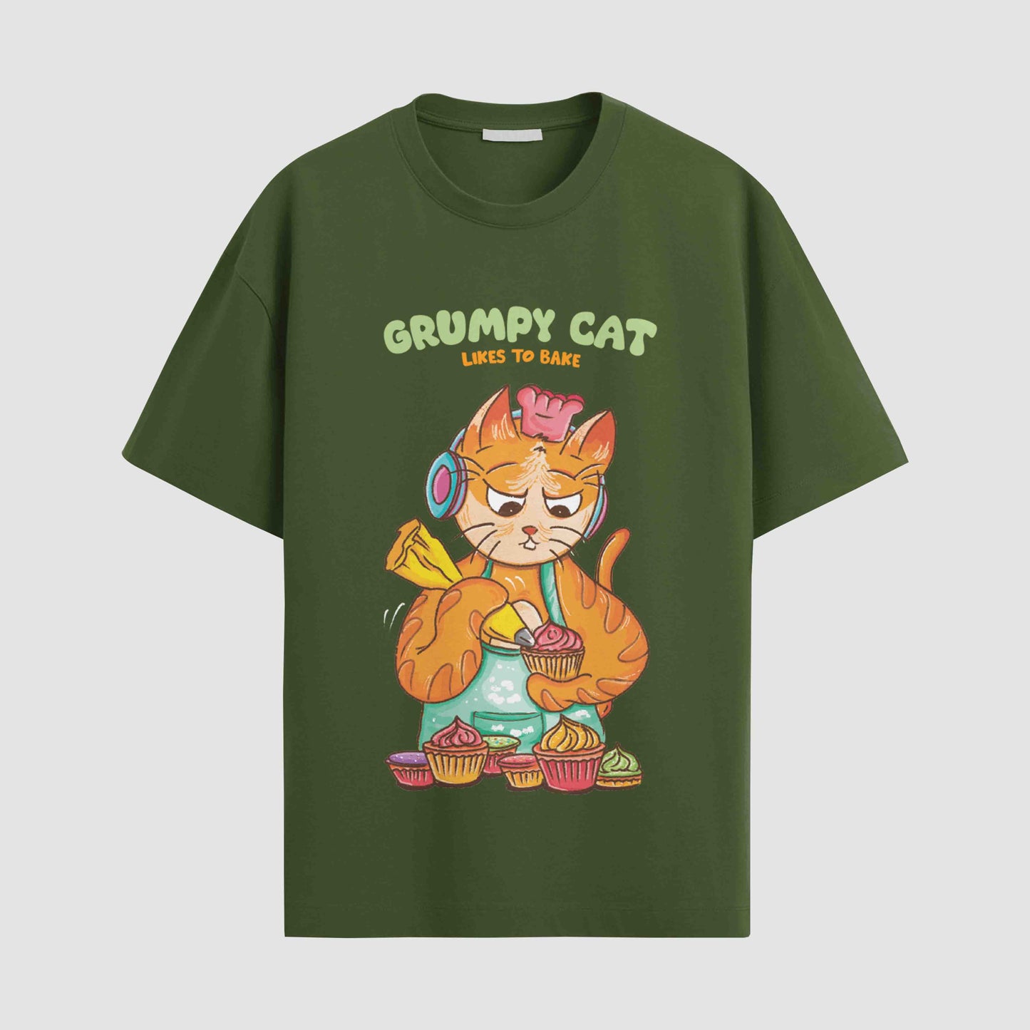 Grumpy cat likes to bake