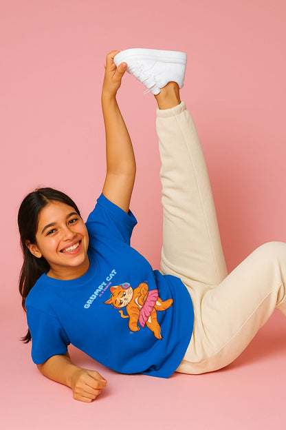 Grumpy cat is a dancer