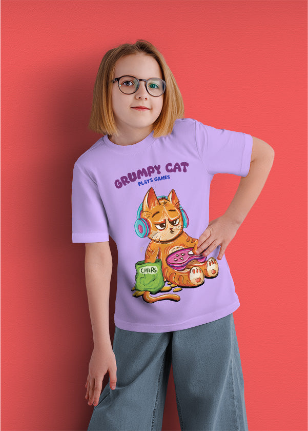 Grumpy cat plays games (kids)