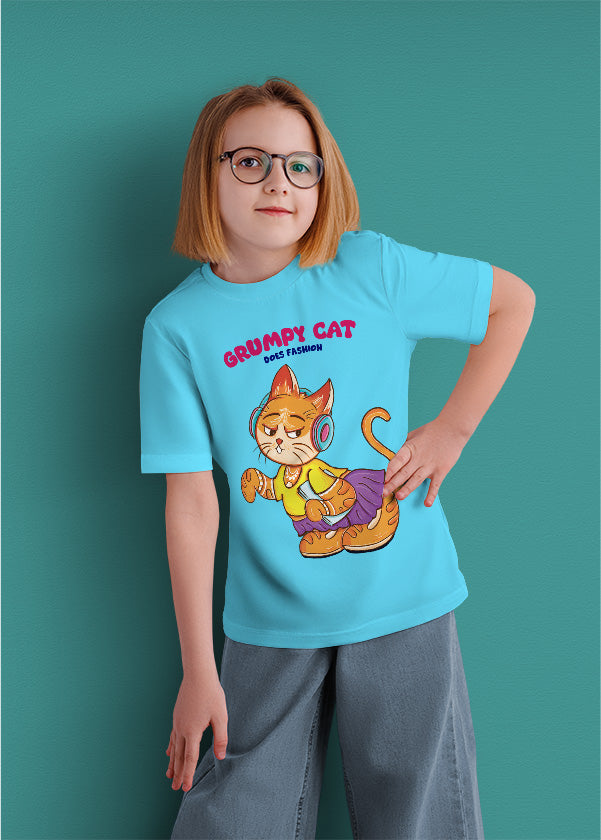 Grumpy cat does fashion (kids)