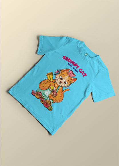 Grumpy cat likes to bake (kids)