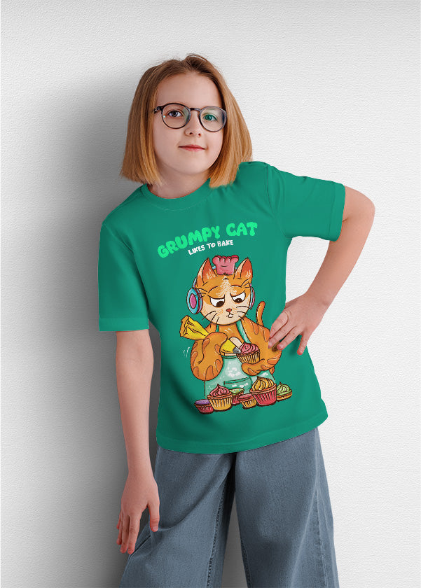 Grumpy cat likes to bake (kids)
