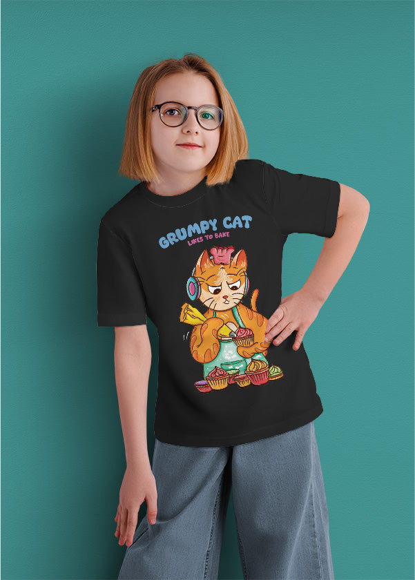 Grumpy cat likes to bake (kids)