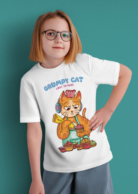 Grumpy cat likes to bake (kids)